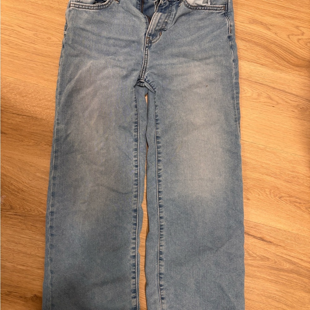 Old Navy Relaxed Fit Light Blue Jeans